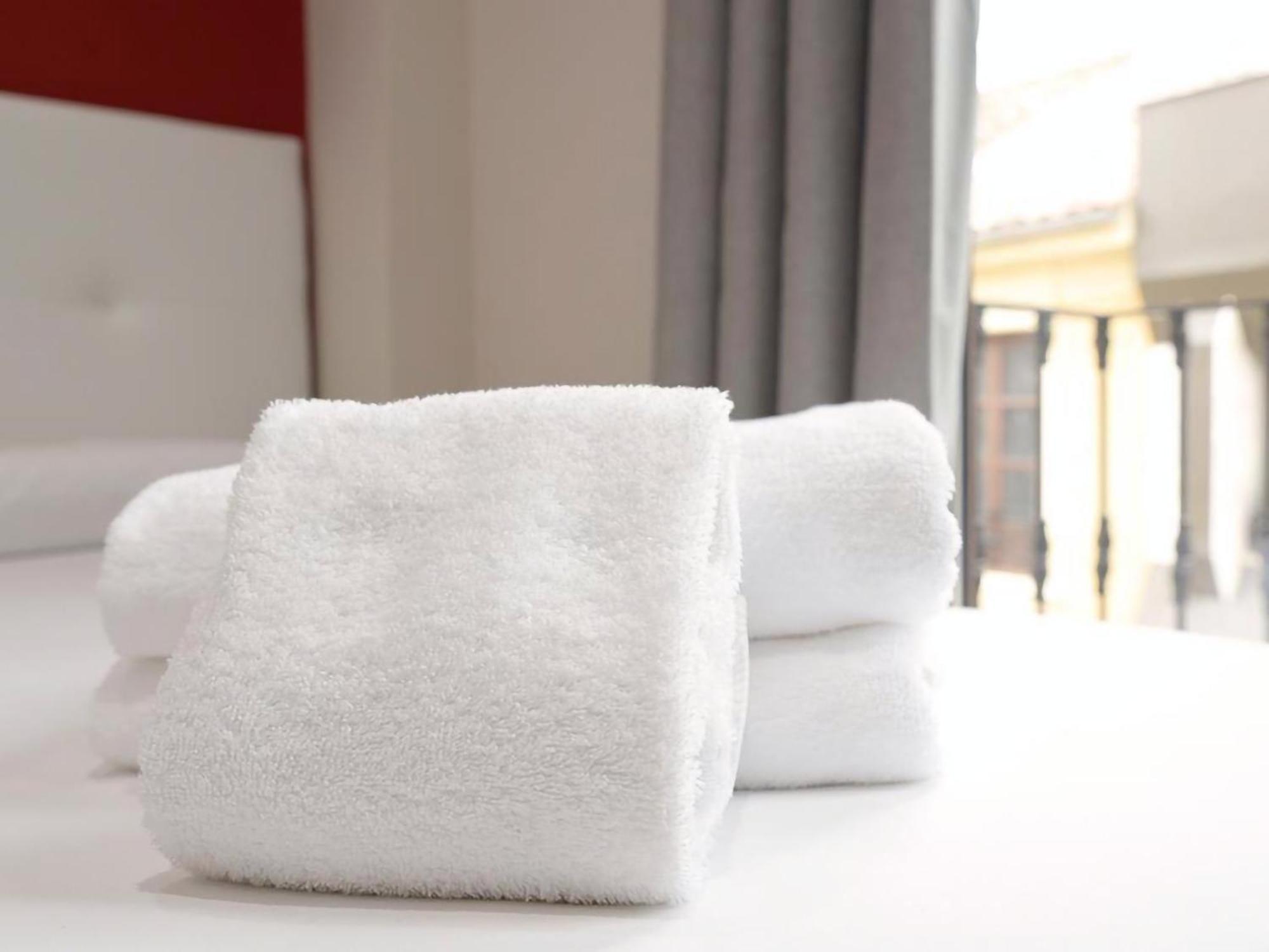 Apartamentos Royal Urban Granada Eksteriør bilde